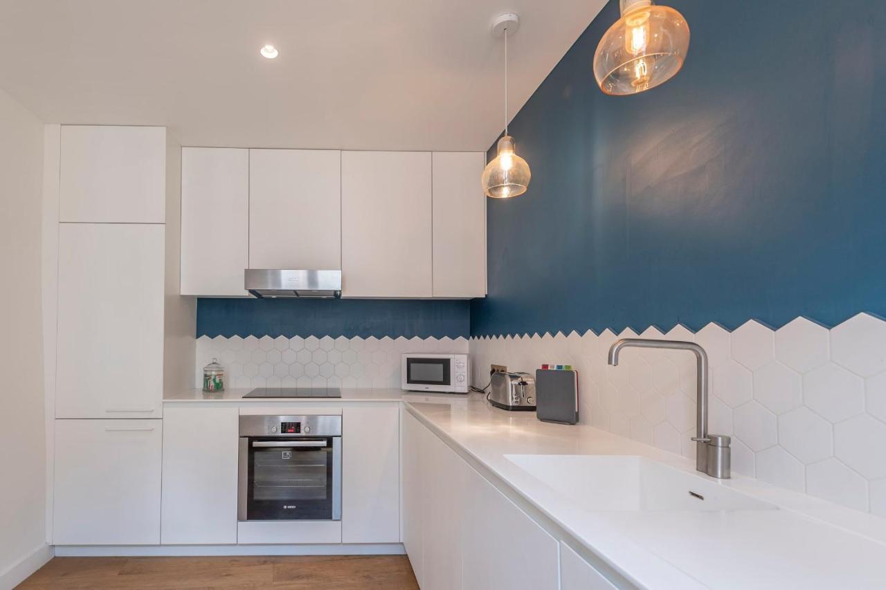 Spacious Apartment Rated 4 Stars In The Heart Of The Old Town Annecy Exterior photo